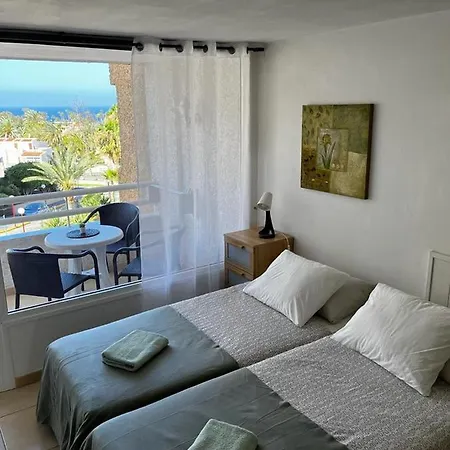 Borinquen Playa Feñabe